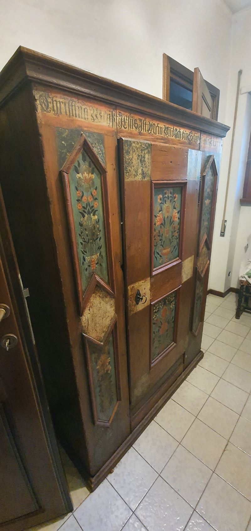 Credenza ad uno sportello
