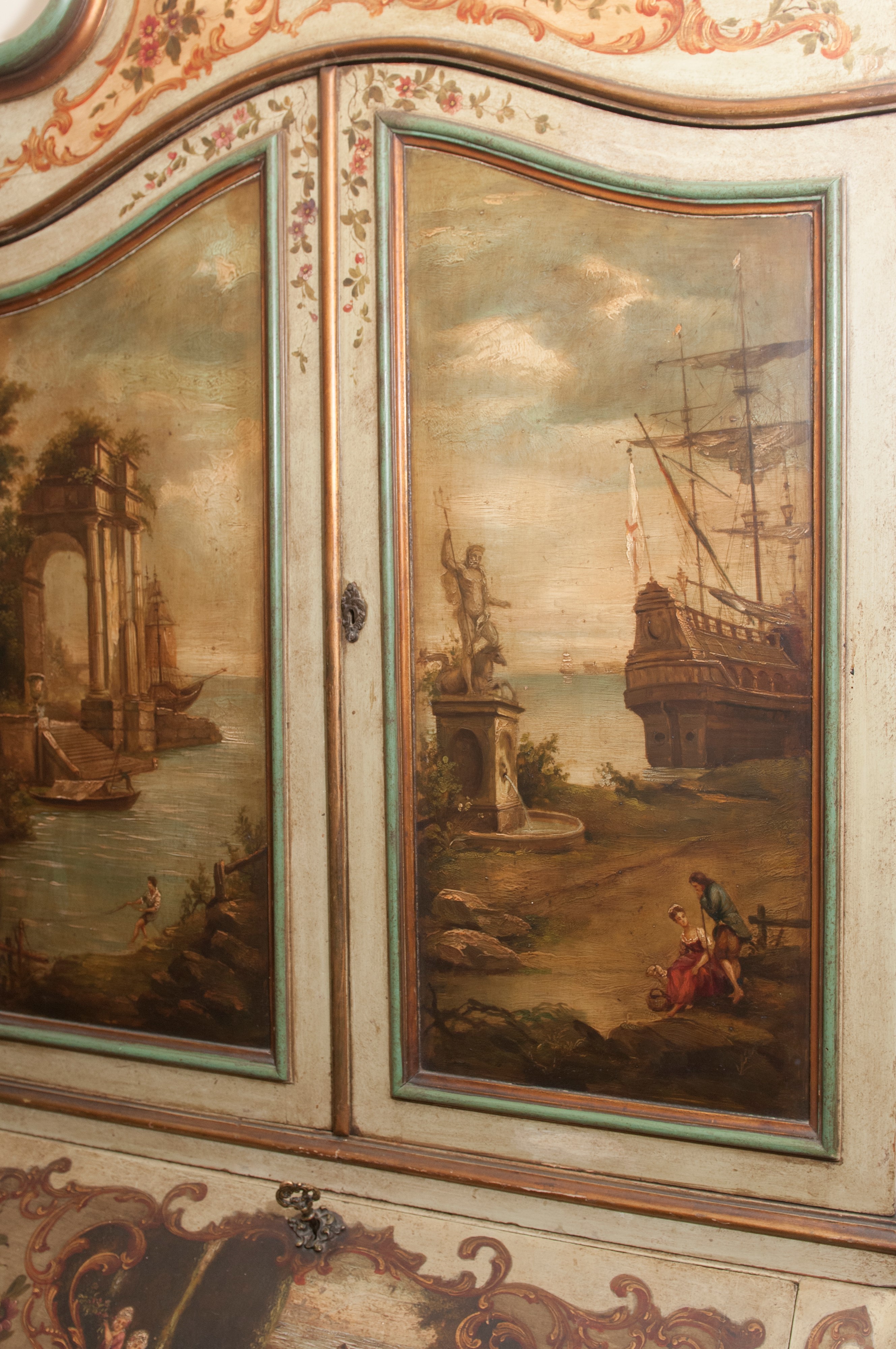 Cassettone a tre cassetti