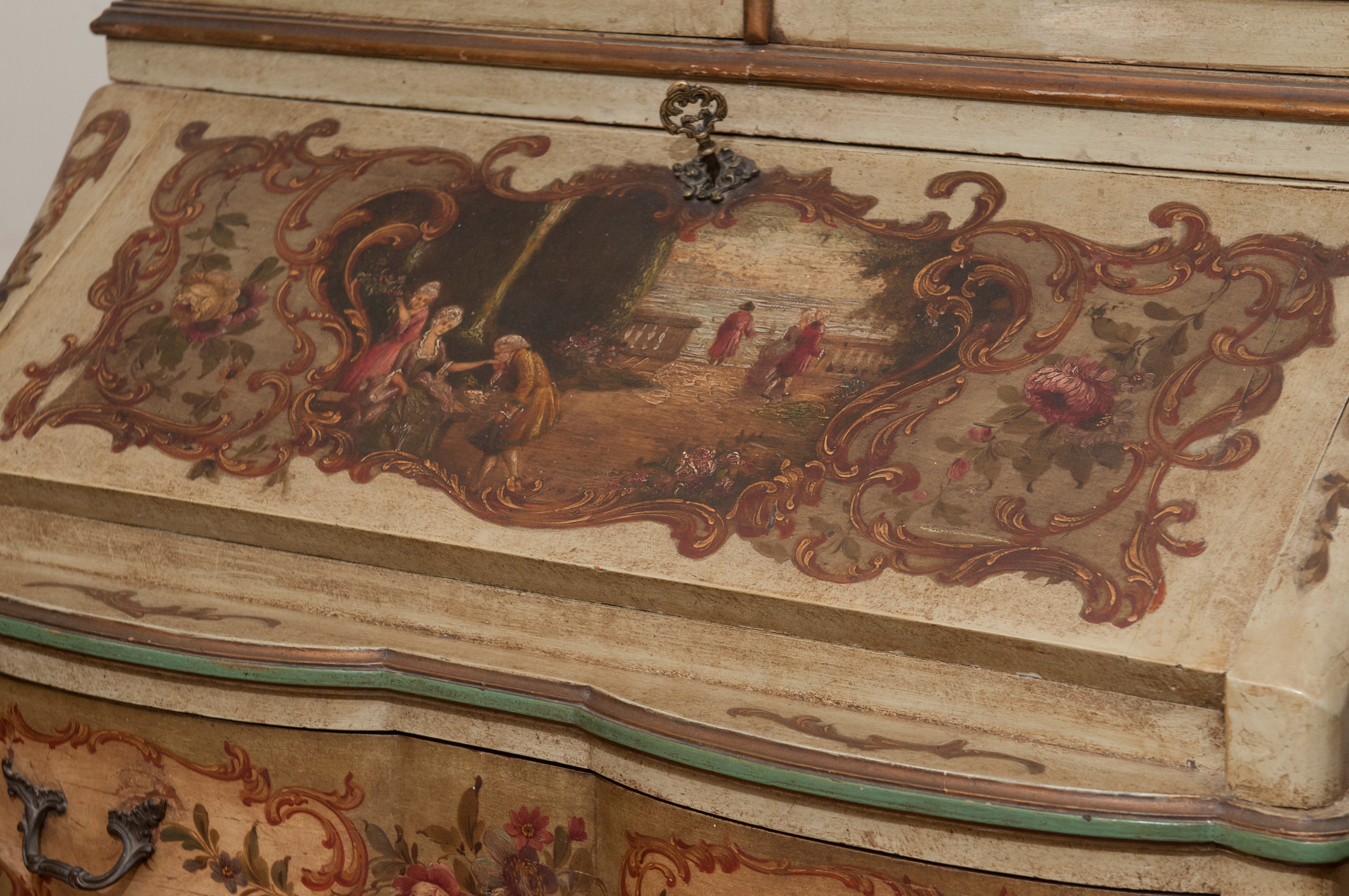 Cassettone a tre cassetti