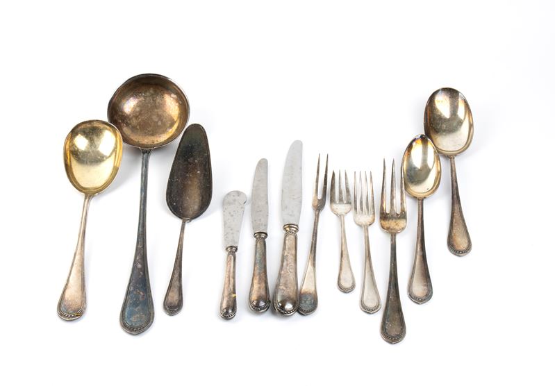Servizio di posate, argento 800/1000 (punte “800” e marchio argentiere)