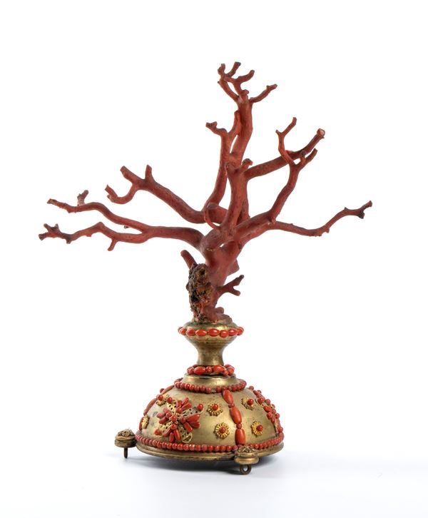 Composizione in corallo del Mediterraneo