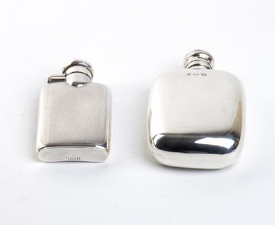 Fiaschette inglesi in argento (2), fine XIX-inizio XX secolo