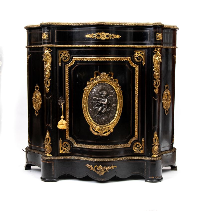Credenza francese, Napoleone III, legno ebanizzato con applicazioni in bronzo dorato, XIX secolo