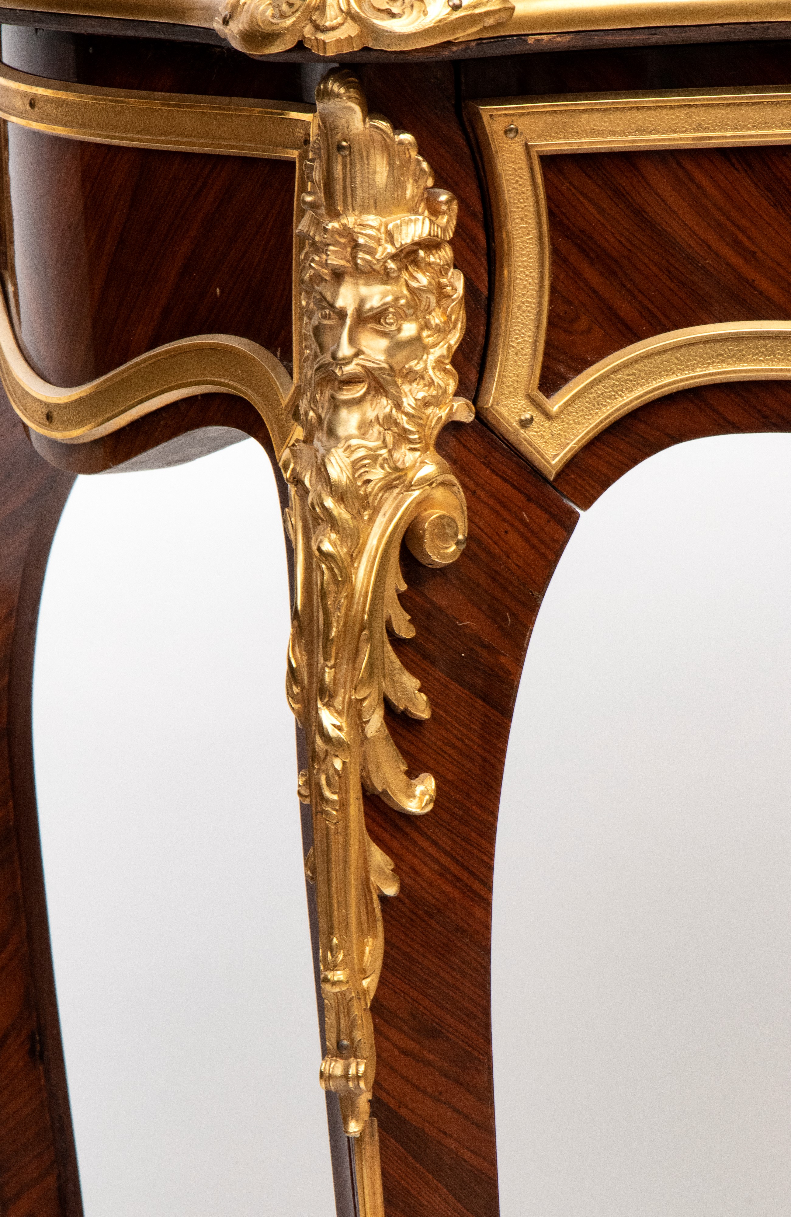 Tavolo scrittoio da centro francese