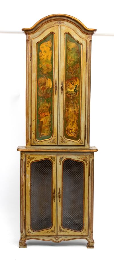 Credenza a due corpi, laccata e dipinta, Venezia, XX secolo