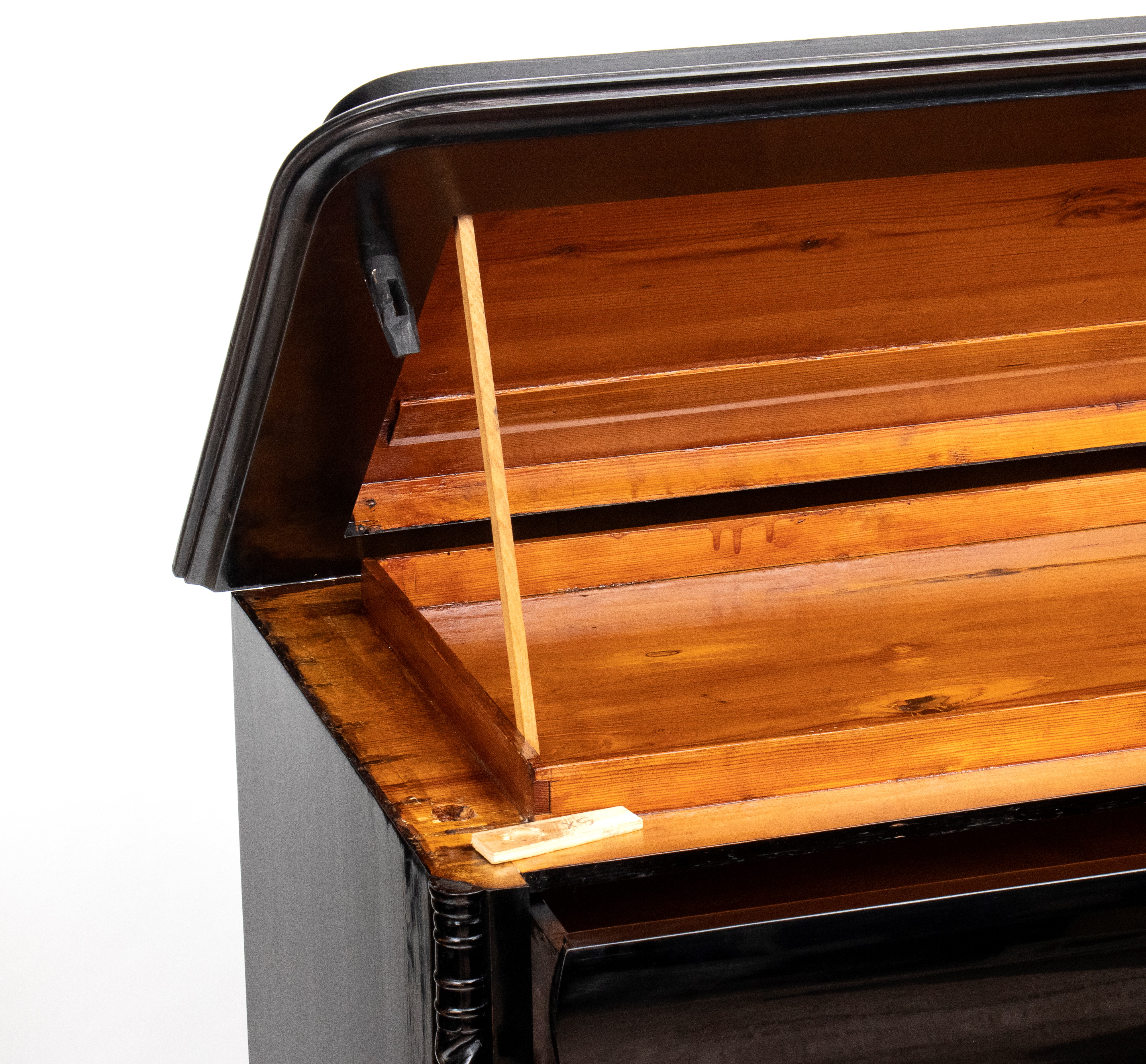 Secretaire Bidermeier, laccato nero, XIX secolo, Svezia