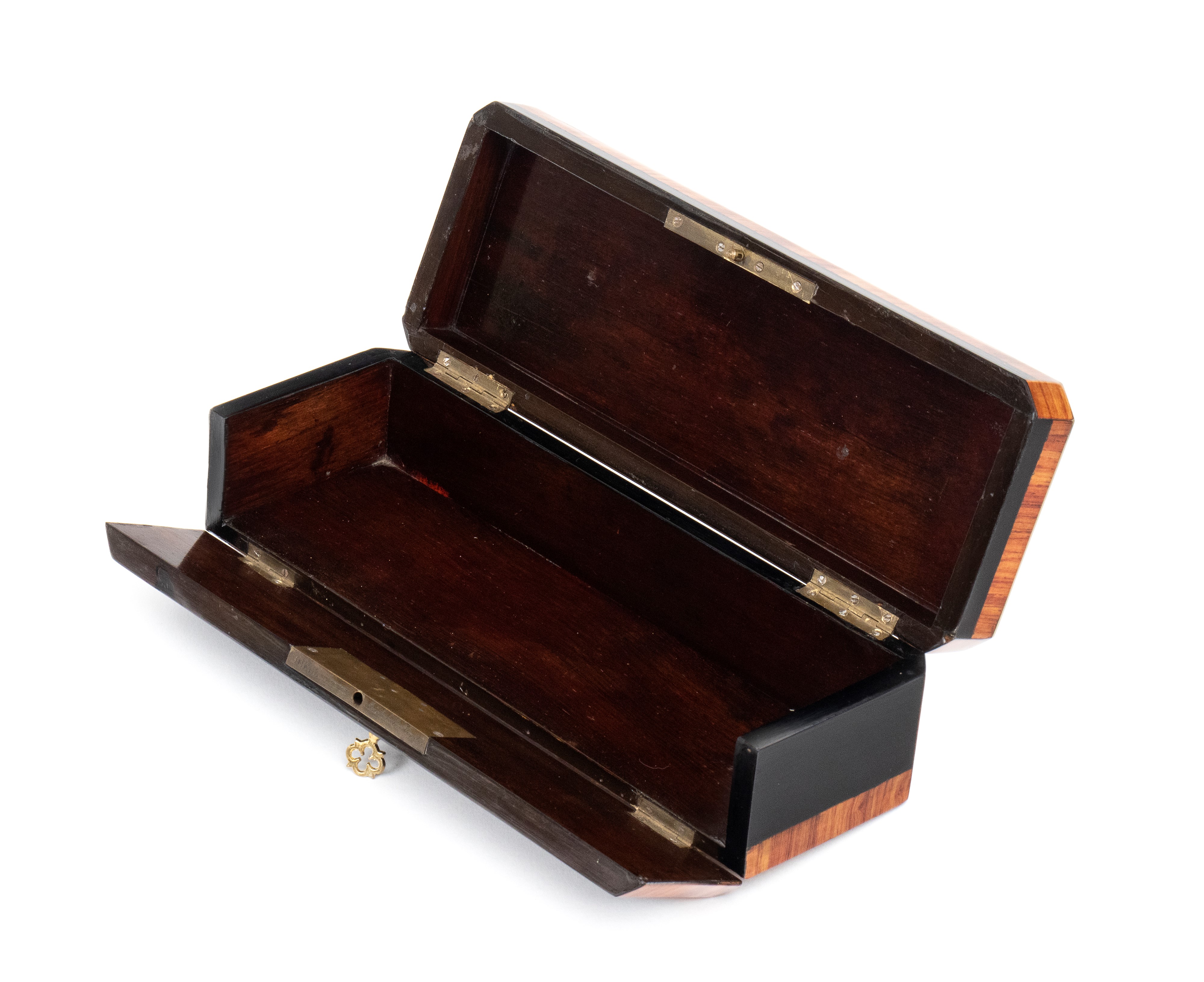 Charles-guillaume Diehl - Scatola in legno intarsiato con decorazioni in ottone e madreperla