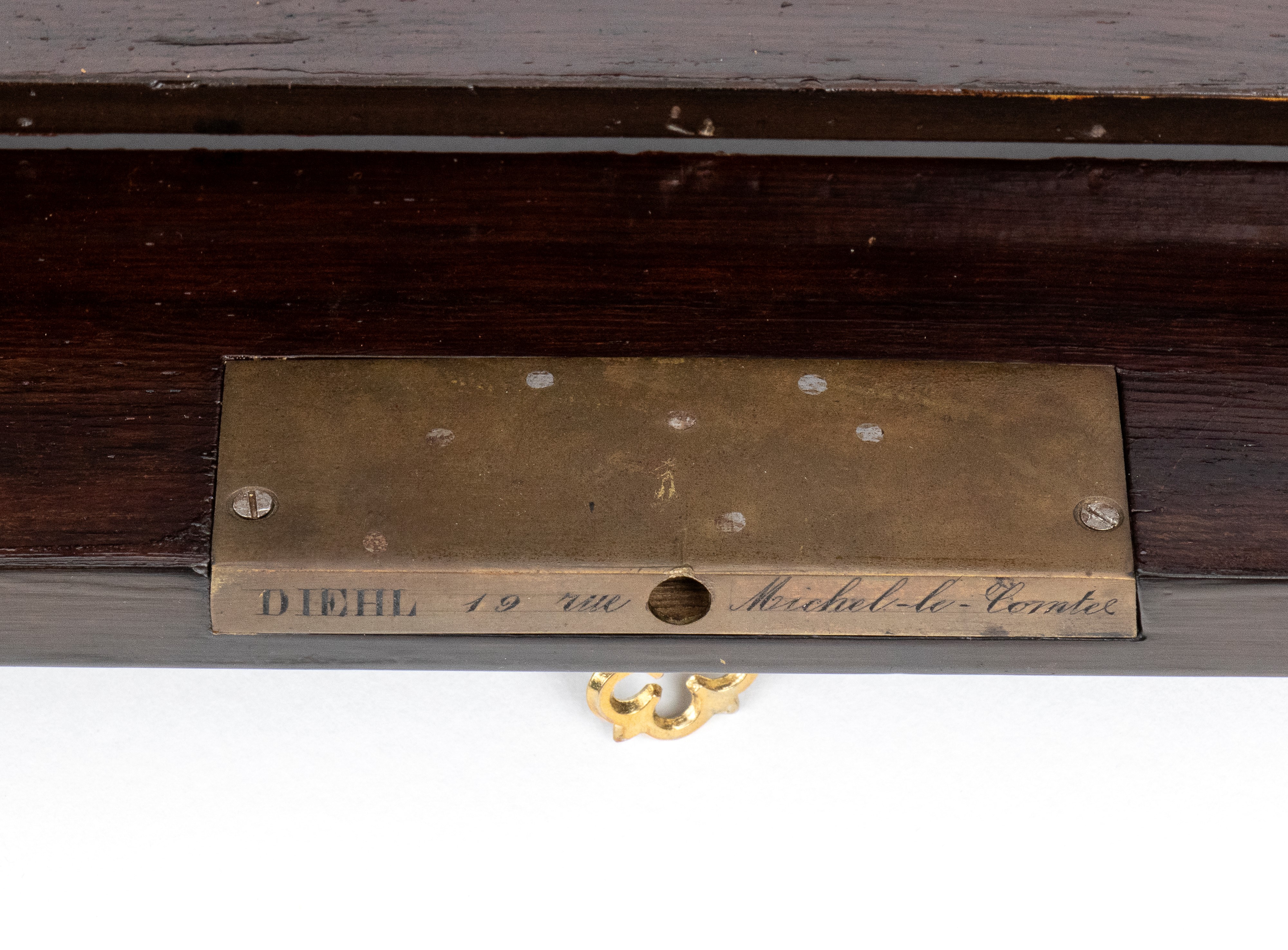 Charles-guillaume Diehl - Scatola in legno intarsiato con decorazioni in ottone e madreperla
