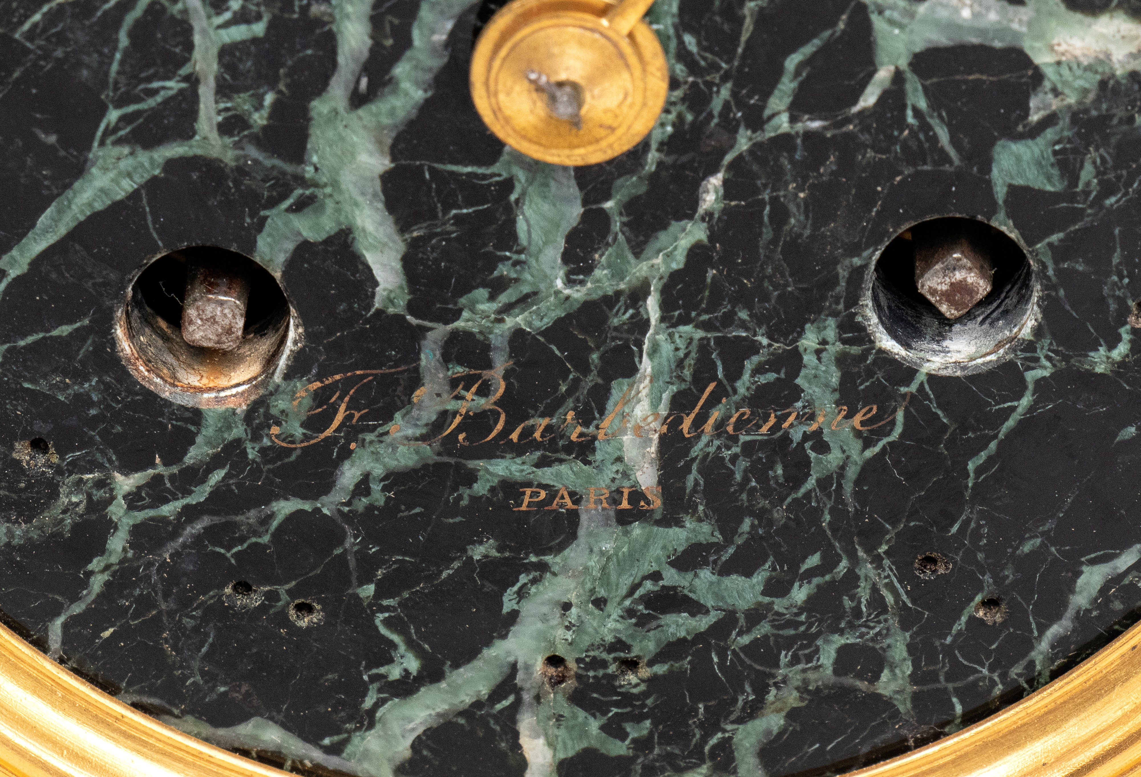 Orologio in bronzo e marmo