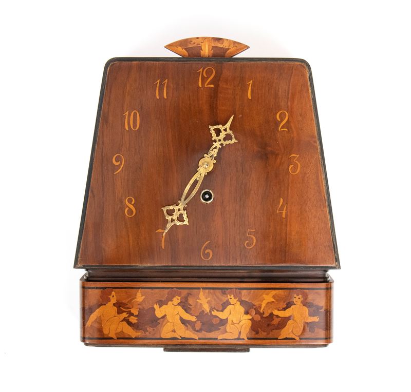 Orologio da parete Art Decò, legno di noce con intarsio figurativo
