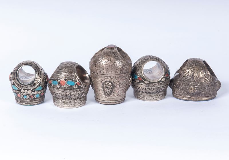 Set di cinque sigilli in pietra dura con montatura in argento, XIX/XX secolo