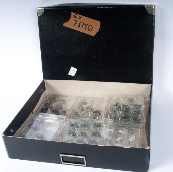 Lot of nine boxes with semiprecious stones