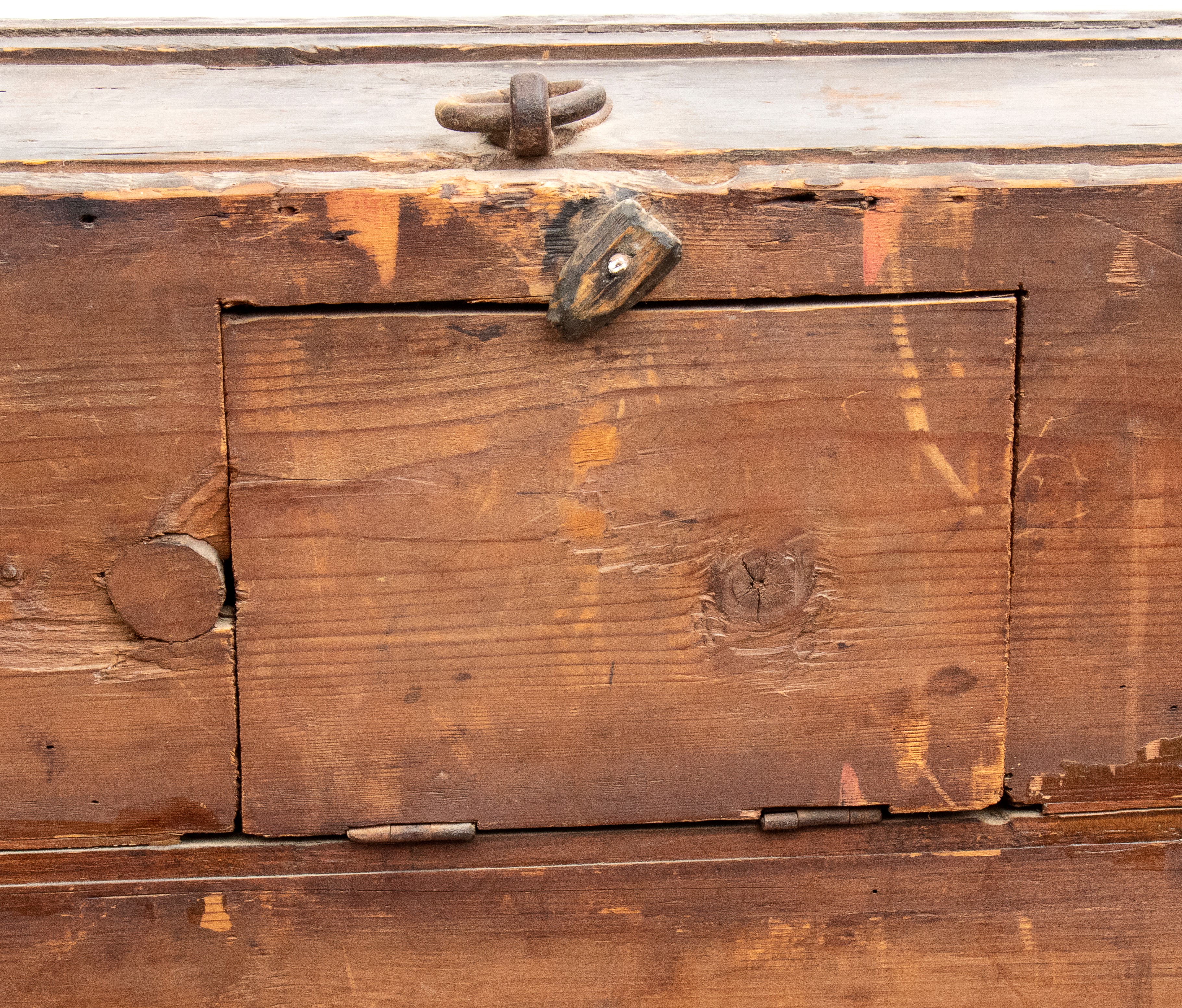 Comò con alzata a vetrina