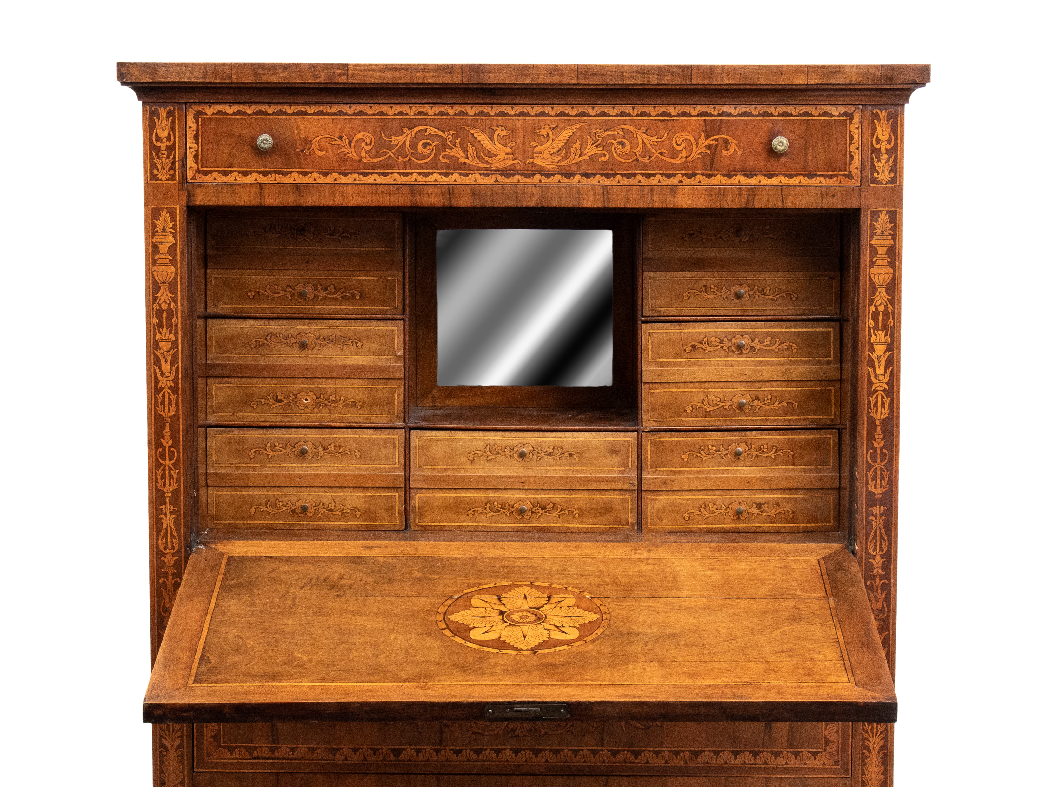 Secretaire intarsiato lombardo, in legno di noce, XIX secolo