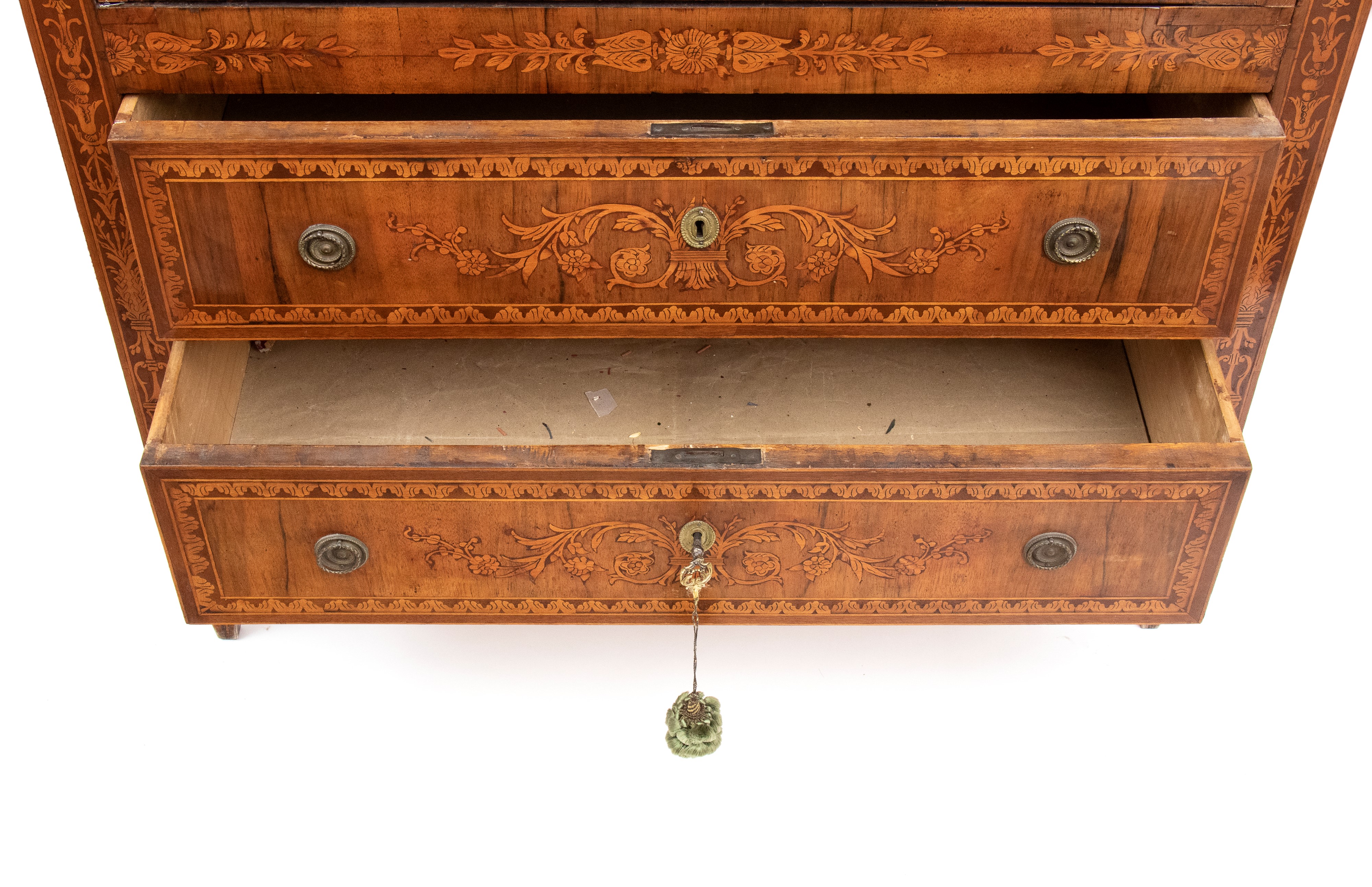Secretaire intarsiato lombardo, in legno di noce, XIX secolo