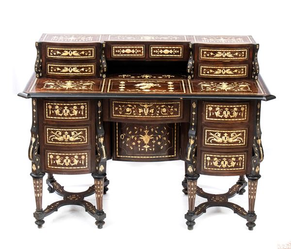 Scrivania Mazzarino intarsiata in avorio