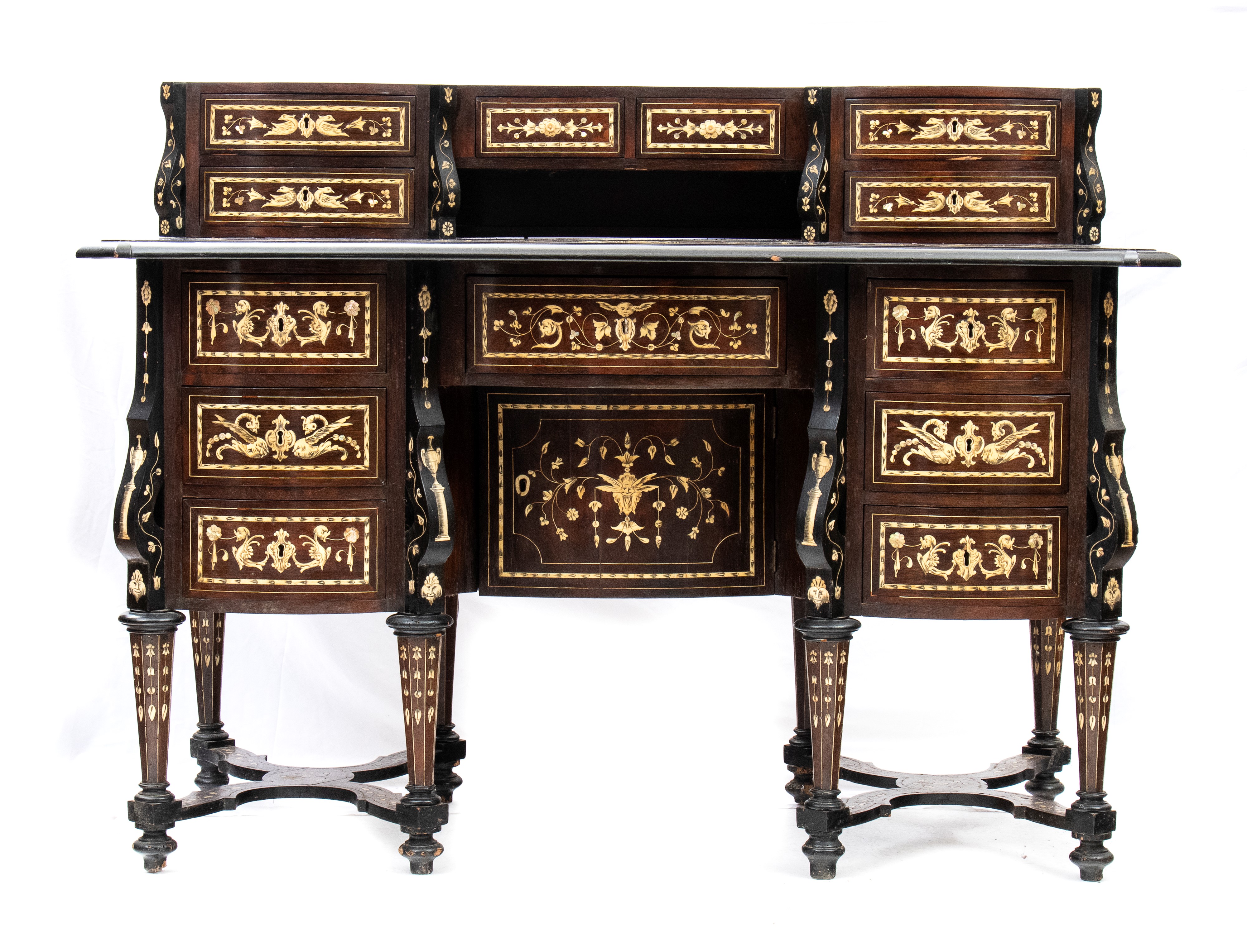 Scrivania Mazzarino intarsiata in avorio