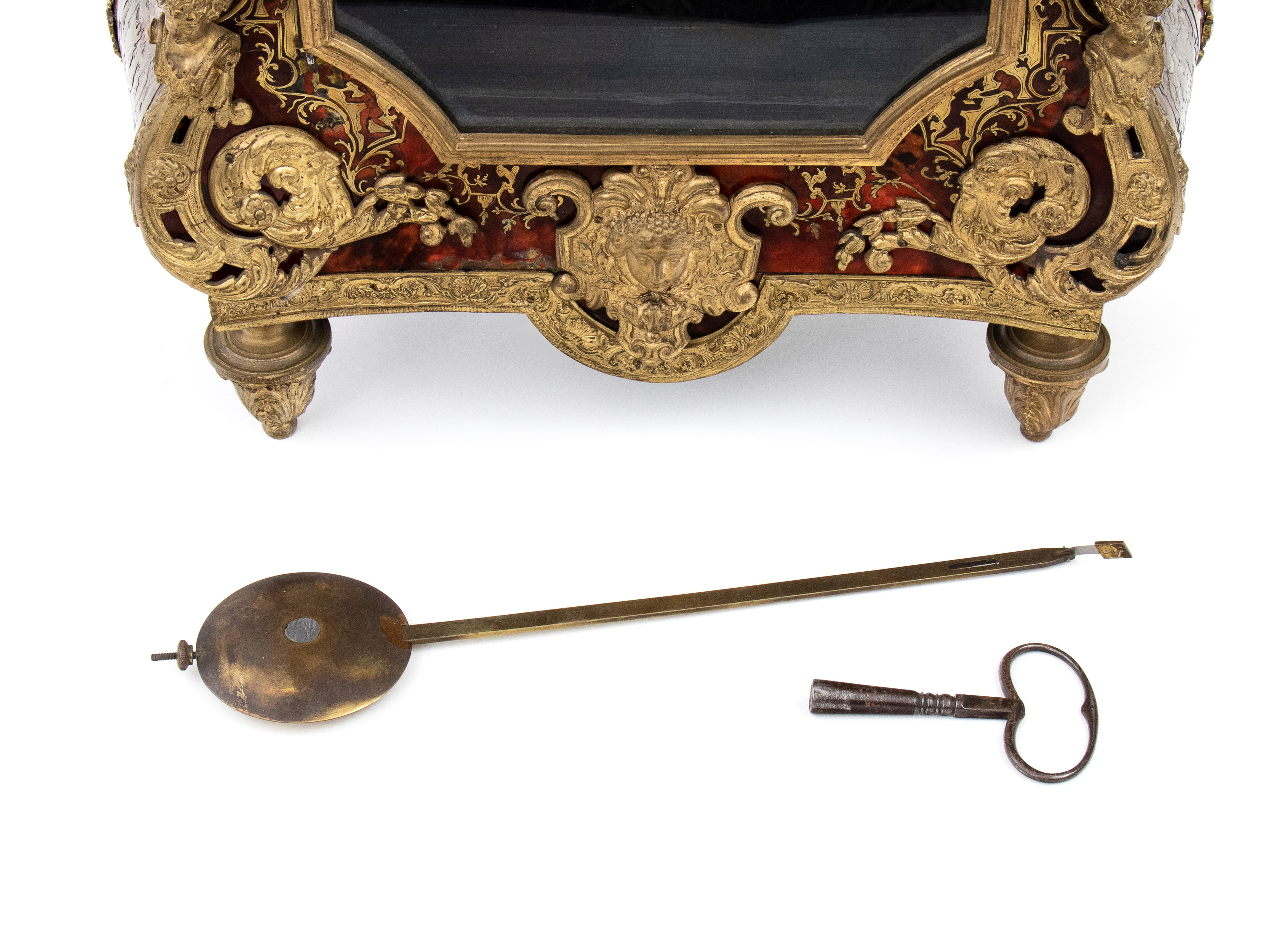 Orologio da mensola in stile Boulle firmato B. Baltazar Paris