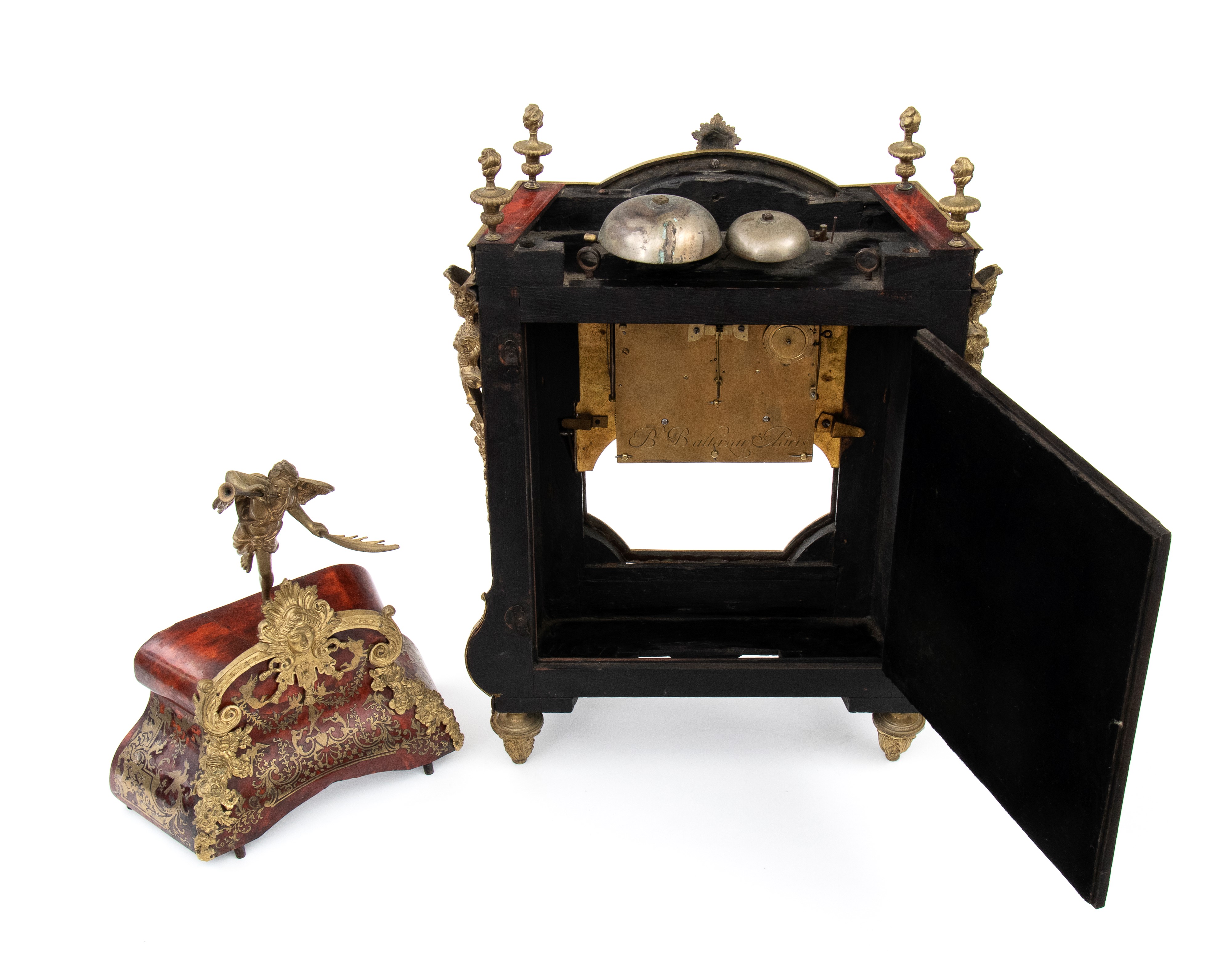 Orologio da mensola in stile Boulle firmato B. Baltazar Paris