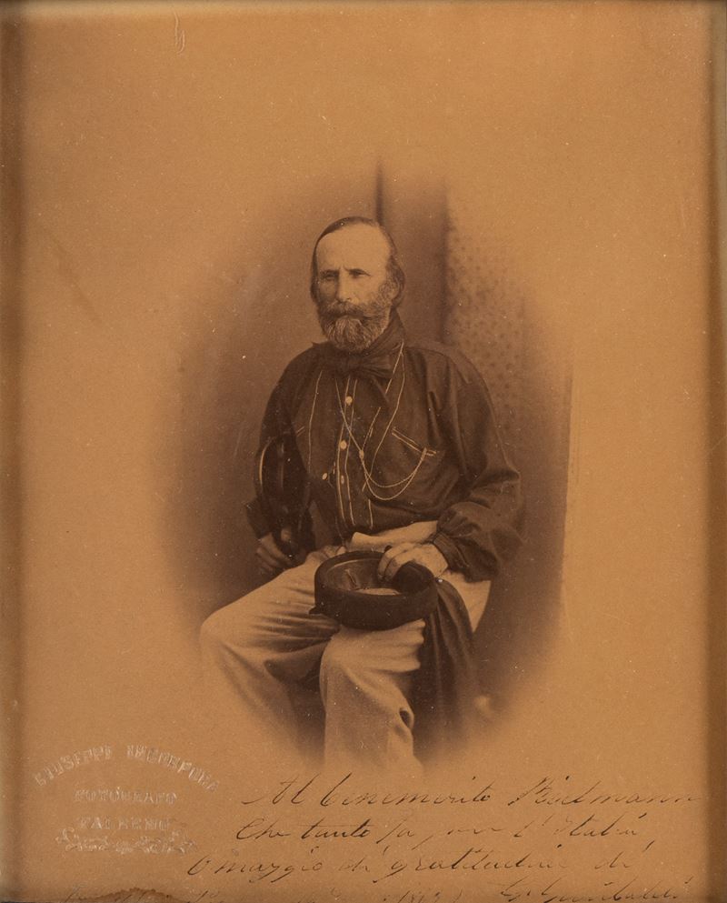 Giuseppe Garibaldi. Fotografia originale in albumina databile intorno al 1865 circa dello studio ...