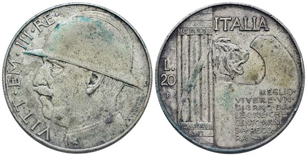 REGNO D'ITALIA. Vittorio Emanuele III (1900-1943). 20 Lire 1928 Elmetto. Ag. 20gr. MB/BB