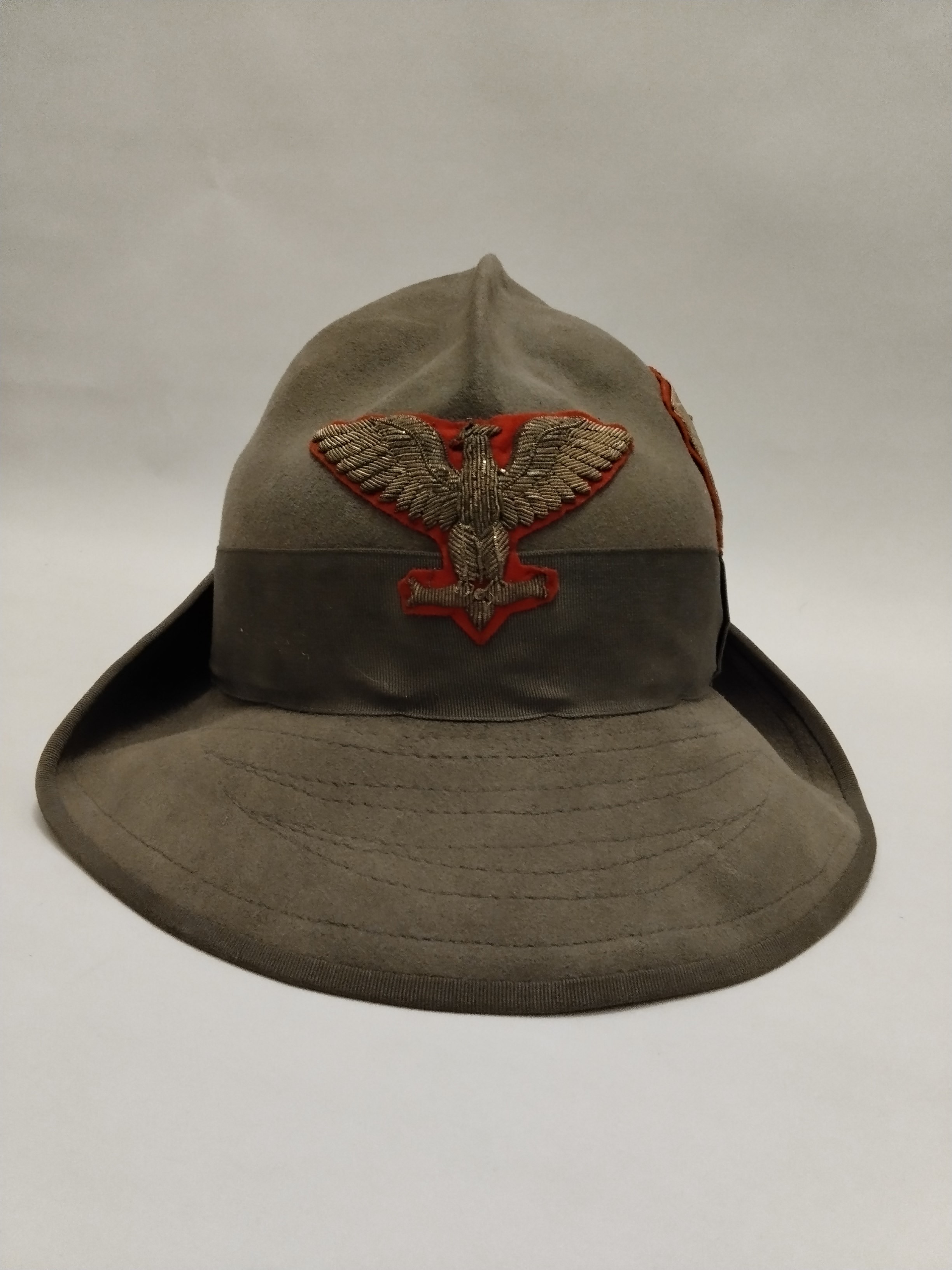 Italia, RSI, Cappello alpino da generale di Brigata in feltro grigio