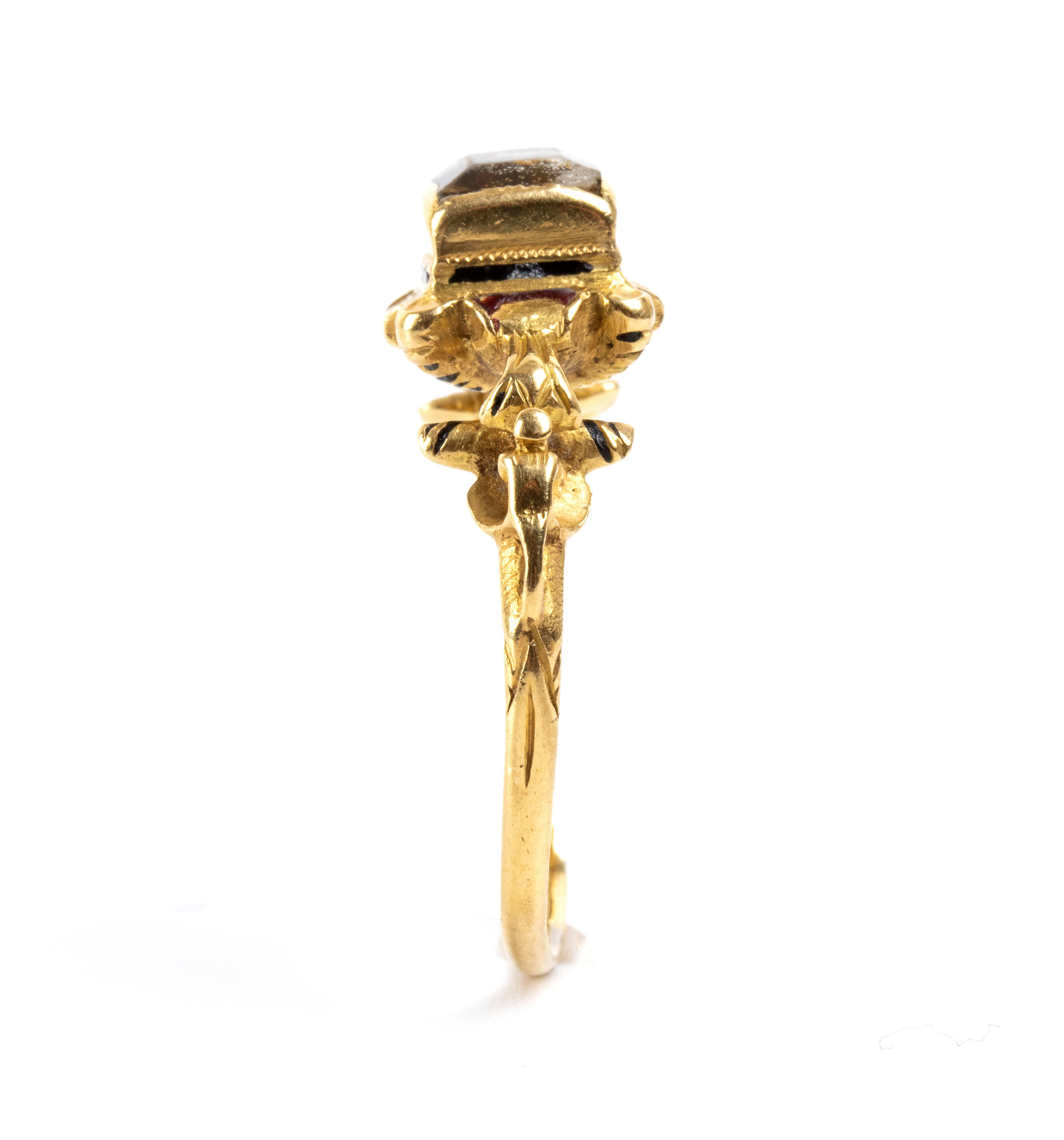 Anello antico in oro, XVIII secolo