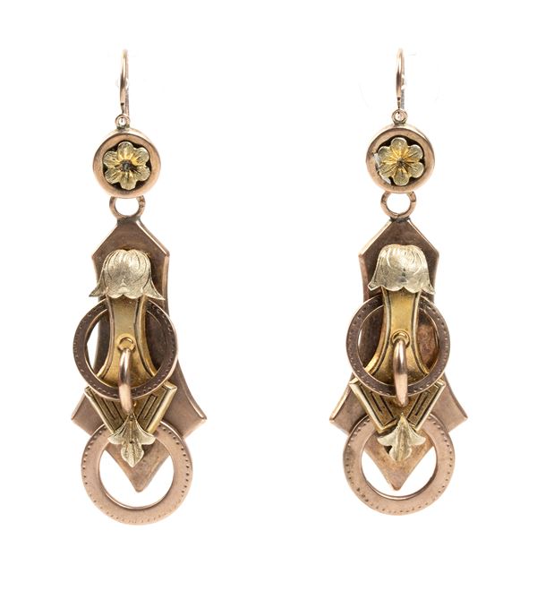 Orecchini borbonici pendenti in oro giallo