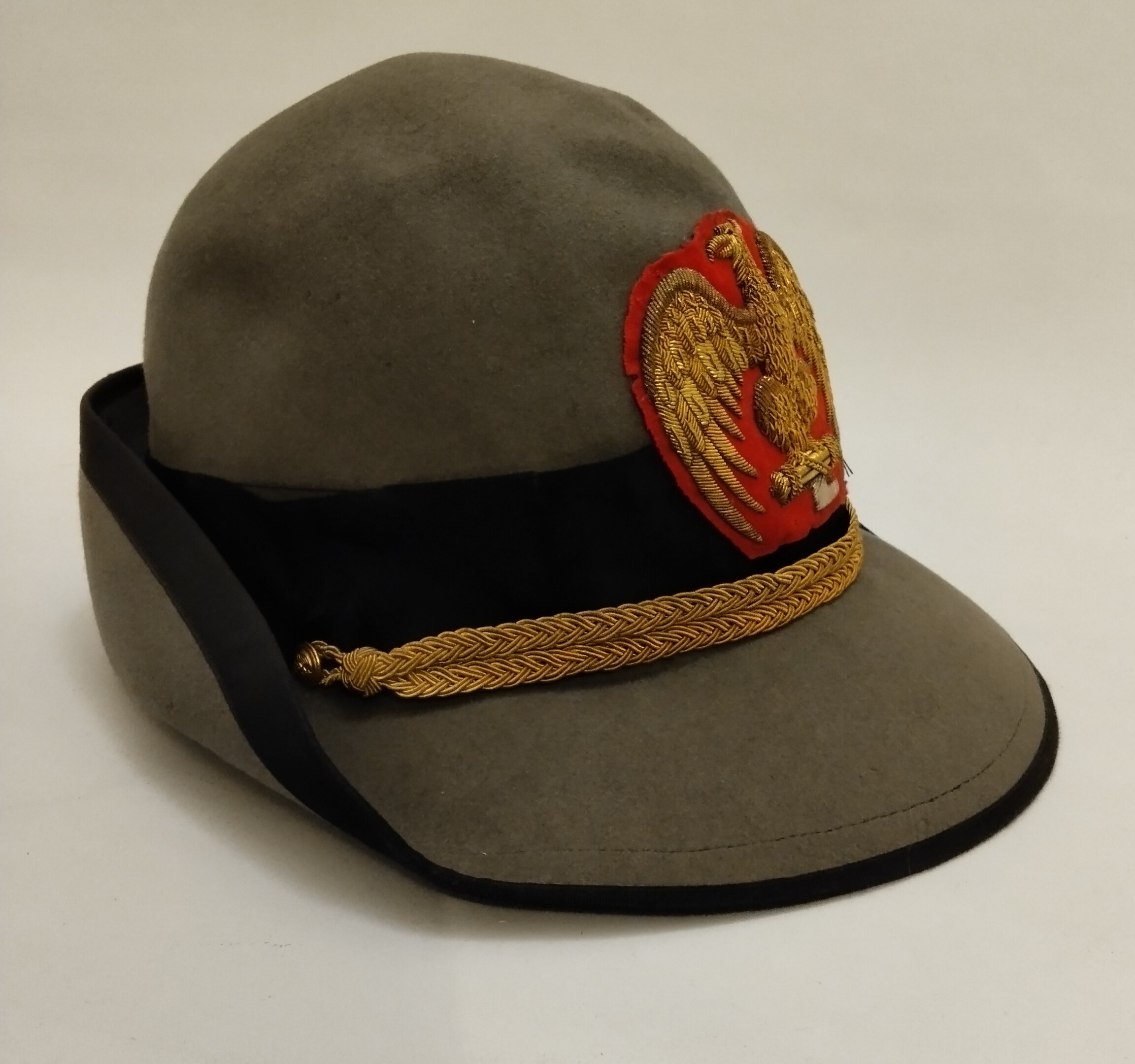 Cappello all'alpina da Tenente Generale della MVSN