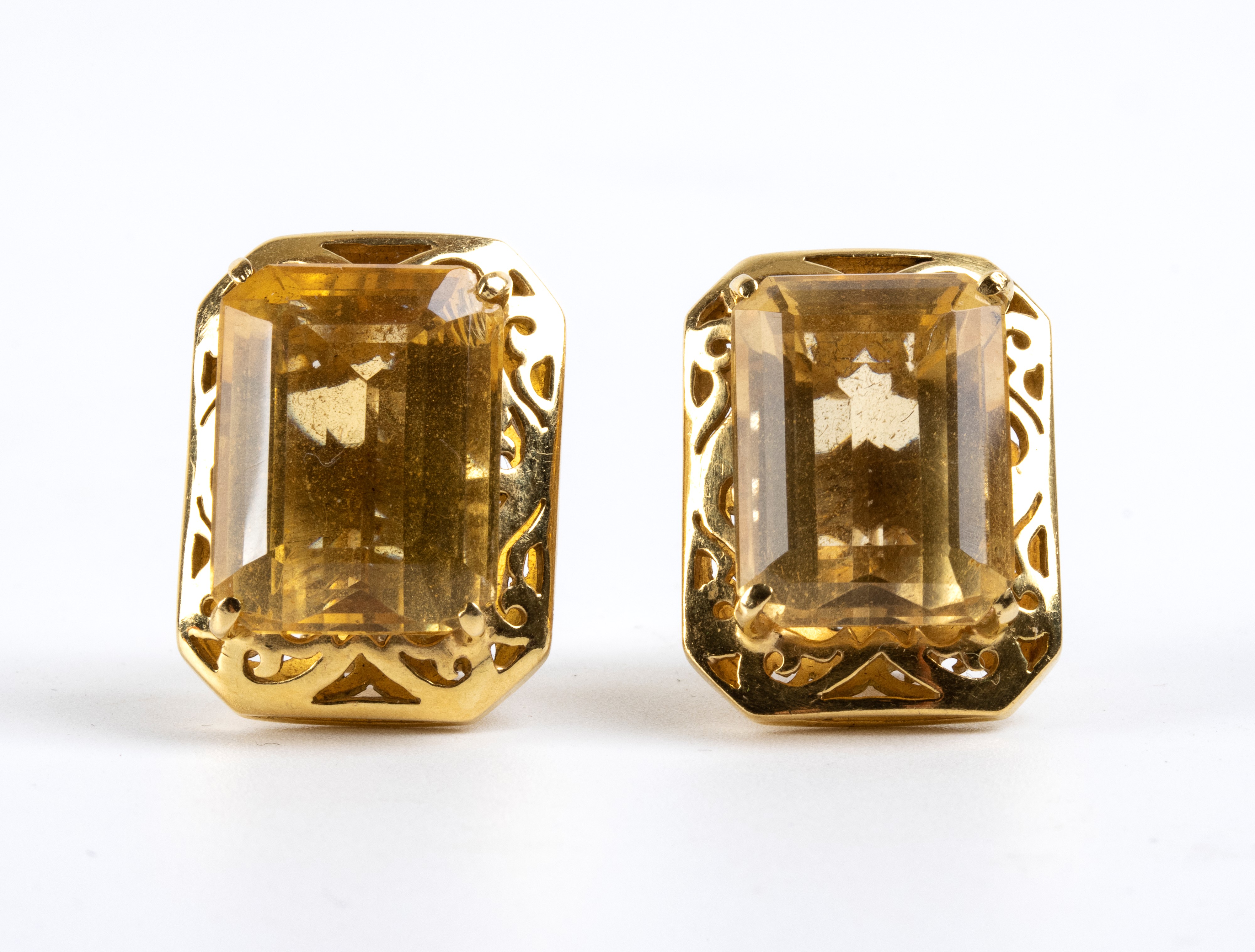 Parure in oro e pietre