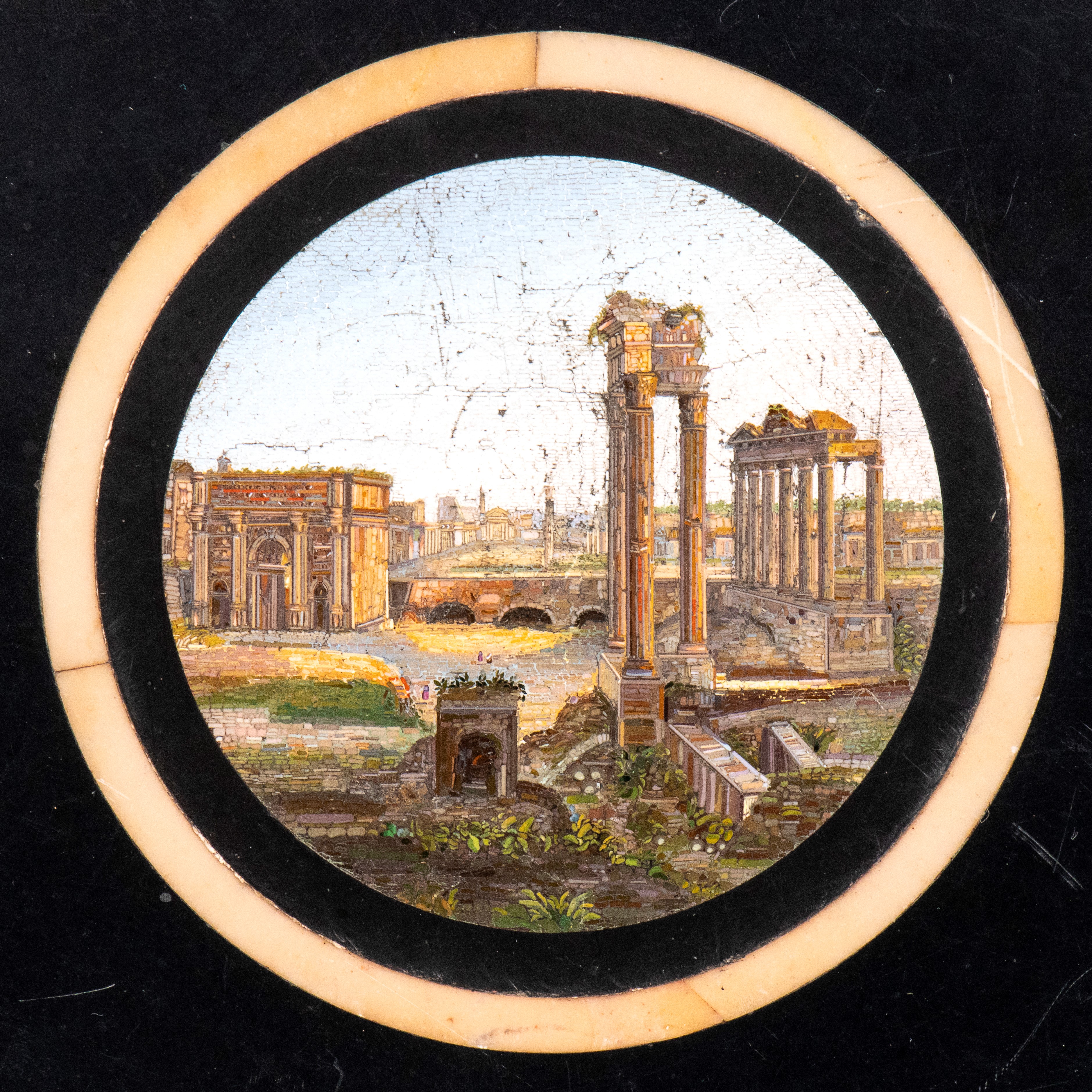 Tavolino Gran Tour, XIX secolo, Roma, piano in commesso di pietre dure