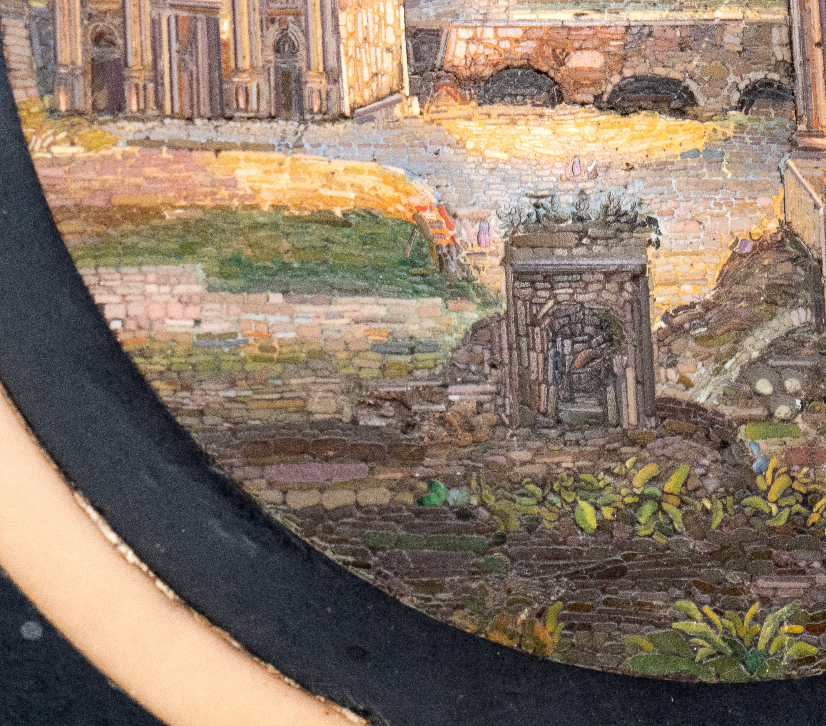 Tavolino Gran Tour, XIX secolo, Roma, piano in commesso di pietre dure