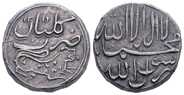 INDIA. Mahlub Ali Khan. 1 rupia 1302 (1888). Ag. Y 17; 11,31gr. SPL