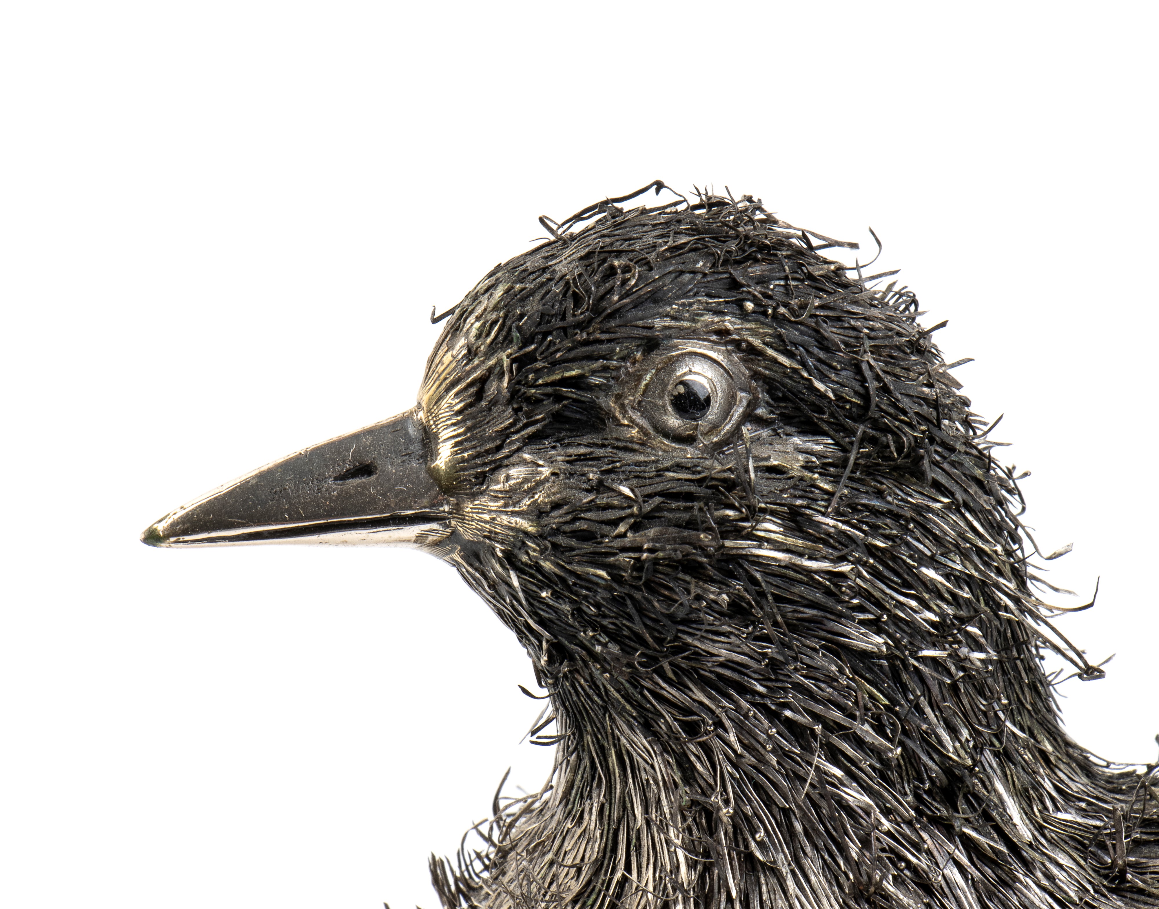 Merlo, scultura in argento con piumaggio in filamenti metallici, Italia, XX secolo