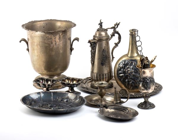 Lotto di 10 oggetti in argento