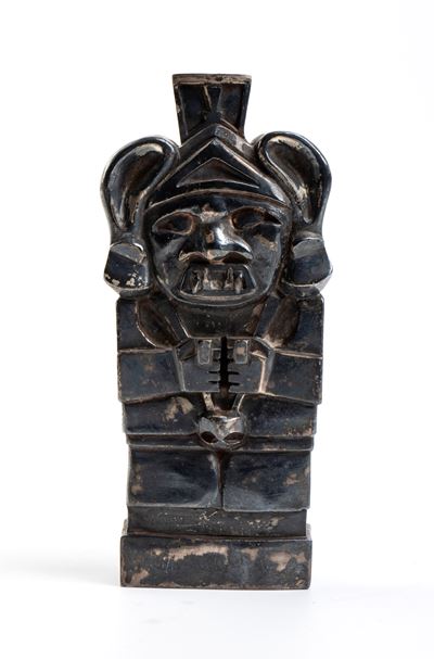 Lineo, Scultura in argento 925/1000, fusa e cesellata, ispirazione iconografia precolombiana
