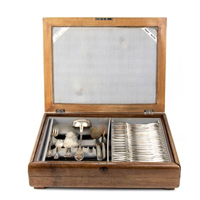 Servizio di posate in argento 800/1000 da 104 pezzi (Italia, 1935-1945)