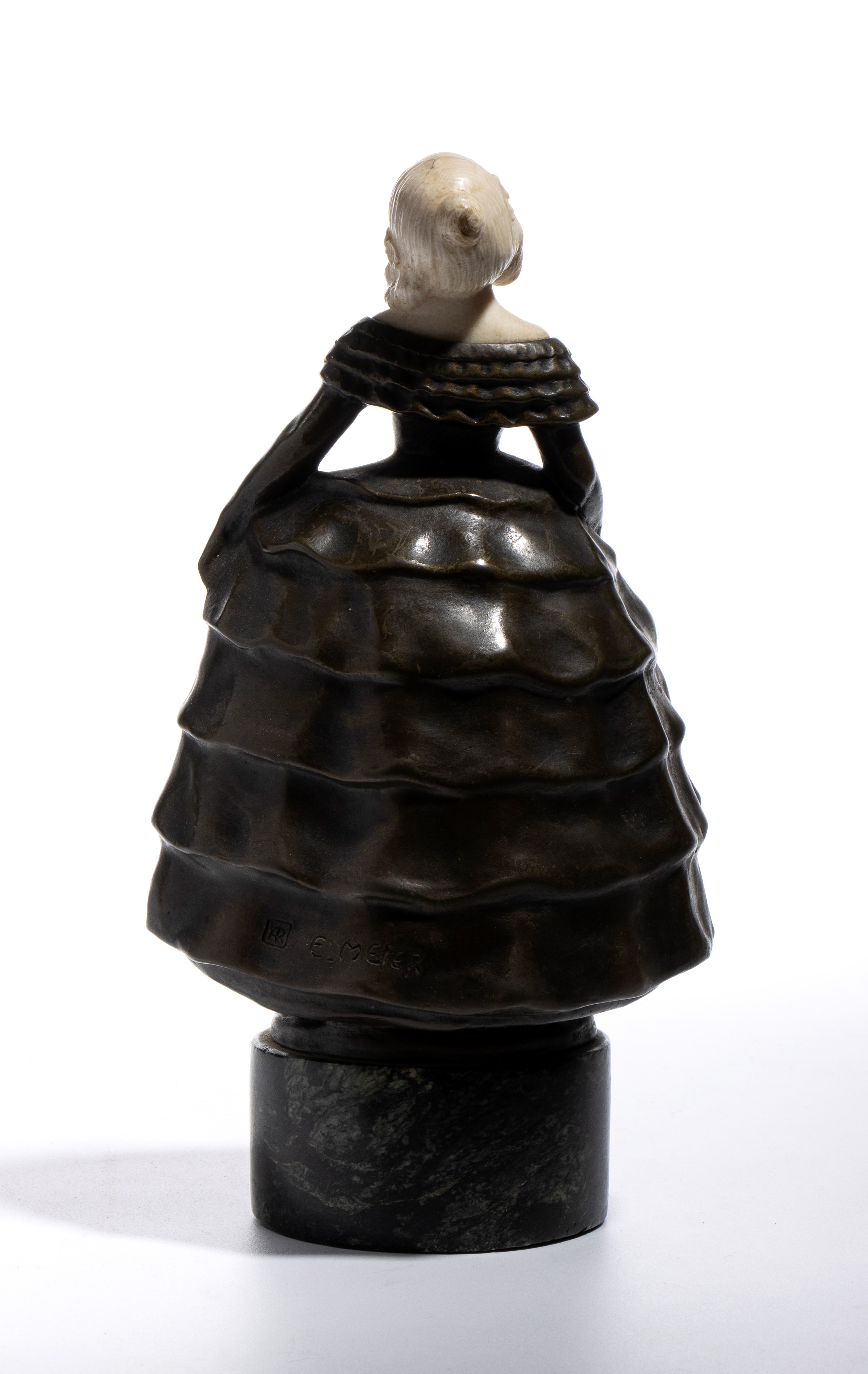 L. Lugerth - Arthur Rubinstein - Scultura in bronzo e avorio, figura femminile in stile Belle Épo...