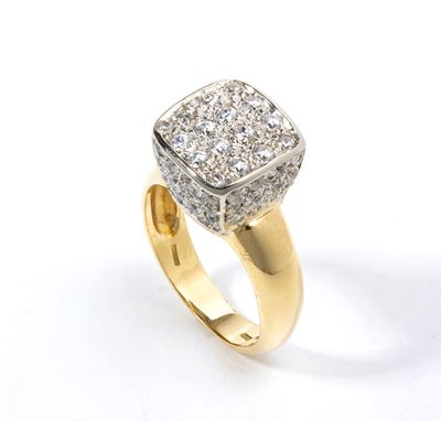 Anello in oro bianco e oro giallo 18k con pavé di paste vitree