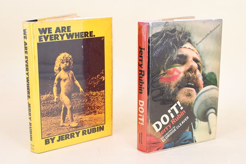2 libri in inglese di Jerry Rubin