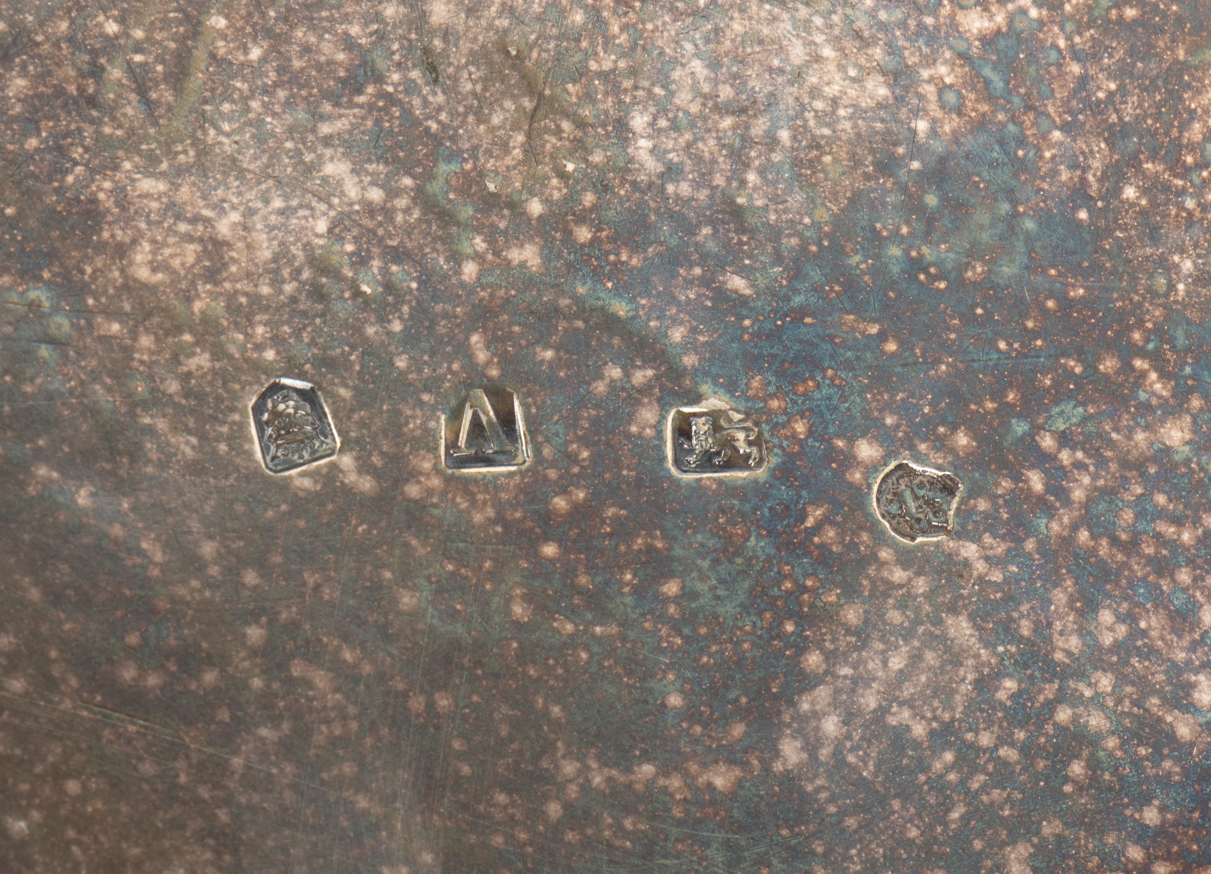 Salver georgiano inglese in argento