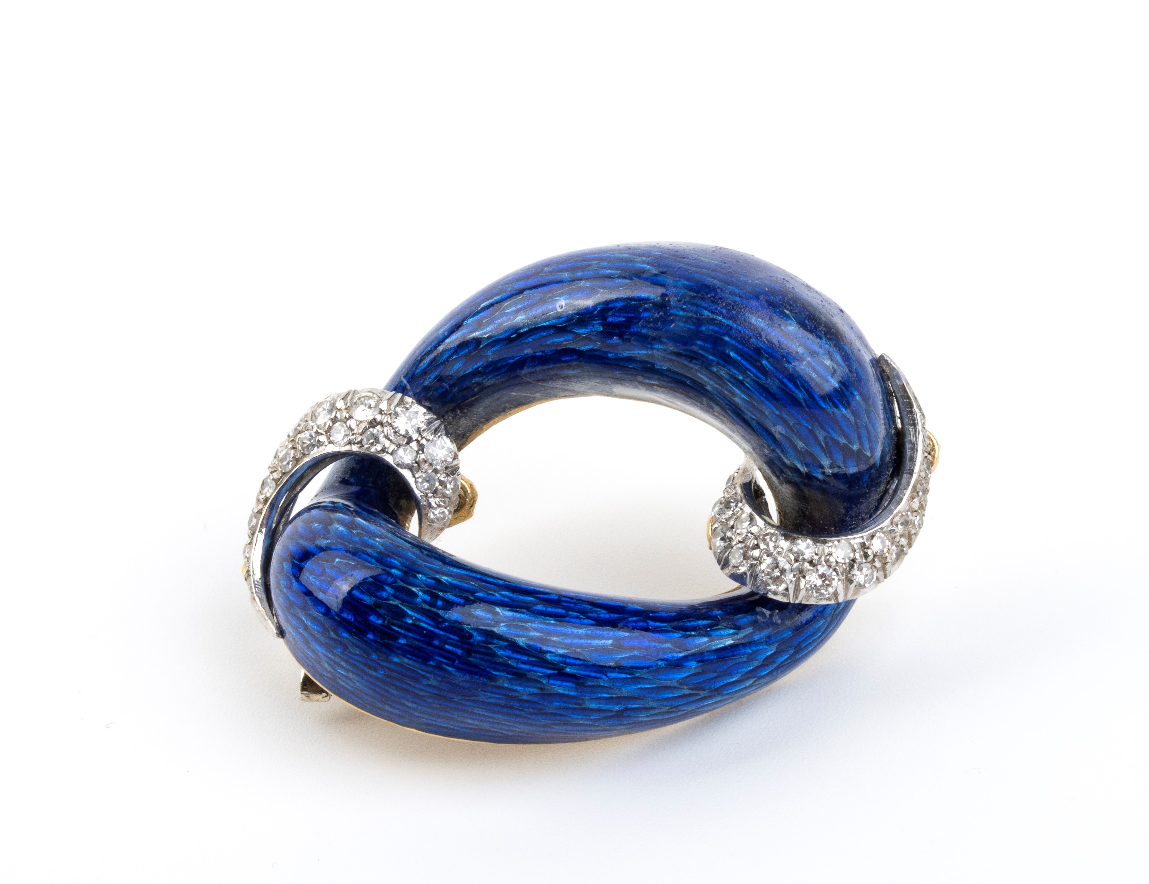 Bracciale e spilla, oro 18k con smalto blu e diamanti