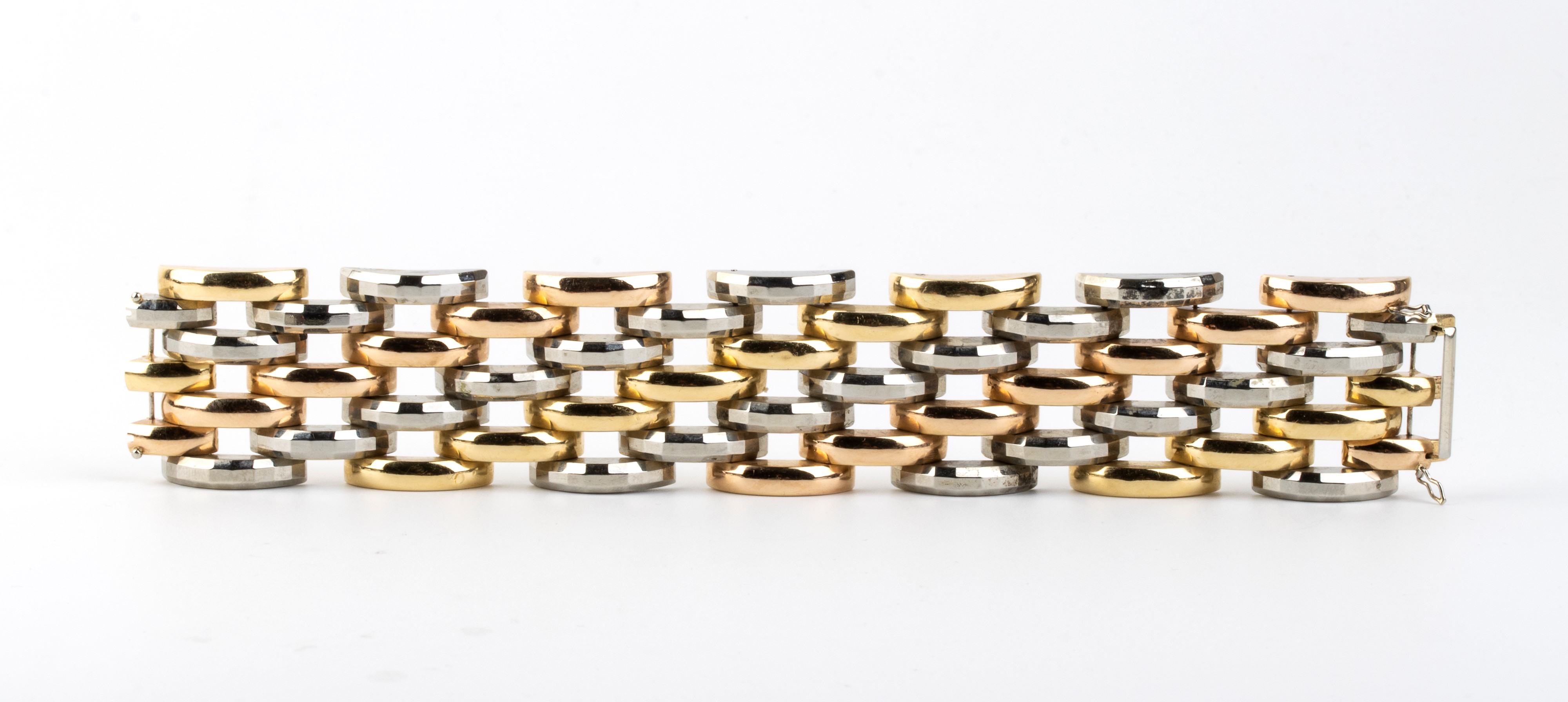 Oro 18k, Bracciale a maglie carrarmato (tank) in tre colori