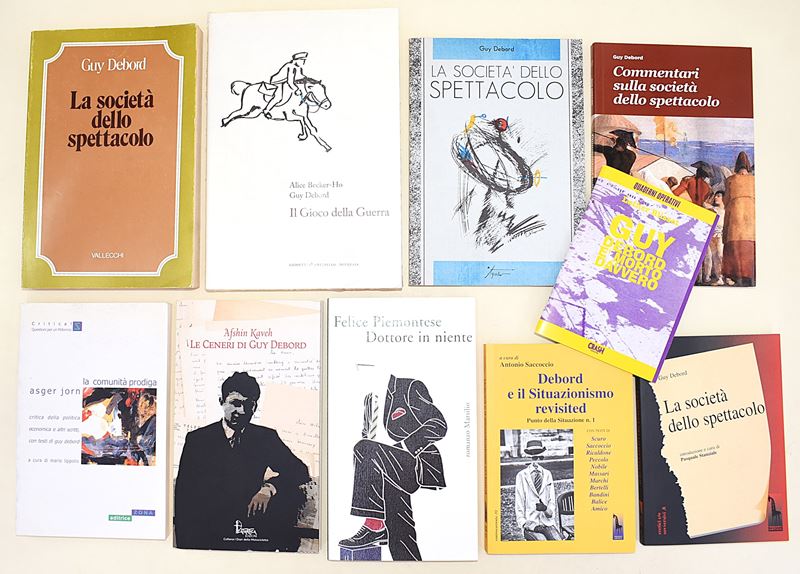 10 volumi di e su Guy Debord