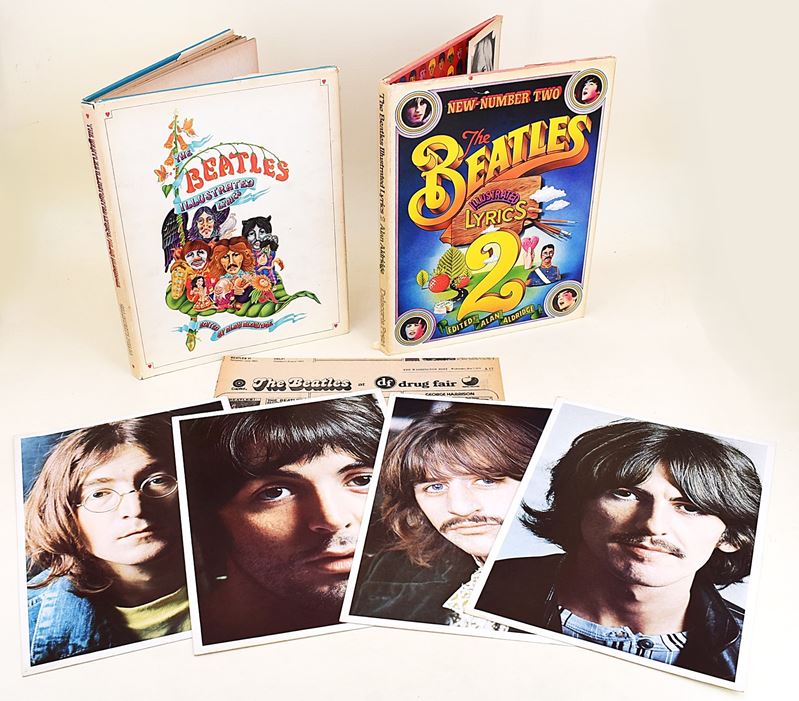 2 volumi sui Beatles in inglese