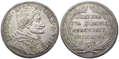 Giovanni Hamerani, Innocenzo XI, Piastra 1684 (Anno VIII), Roma