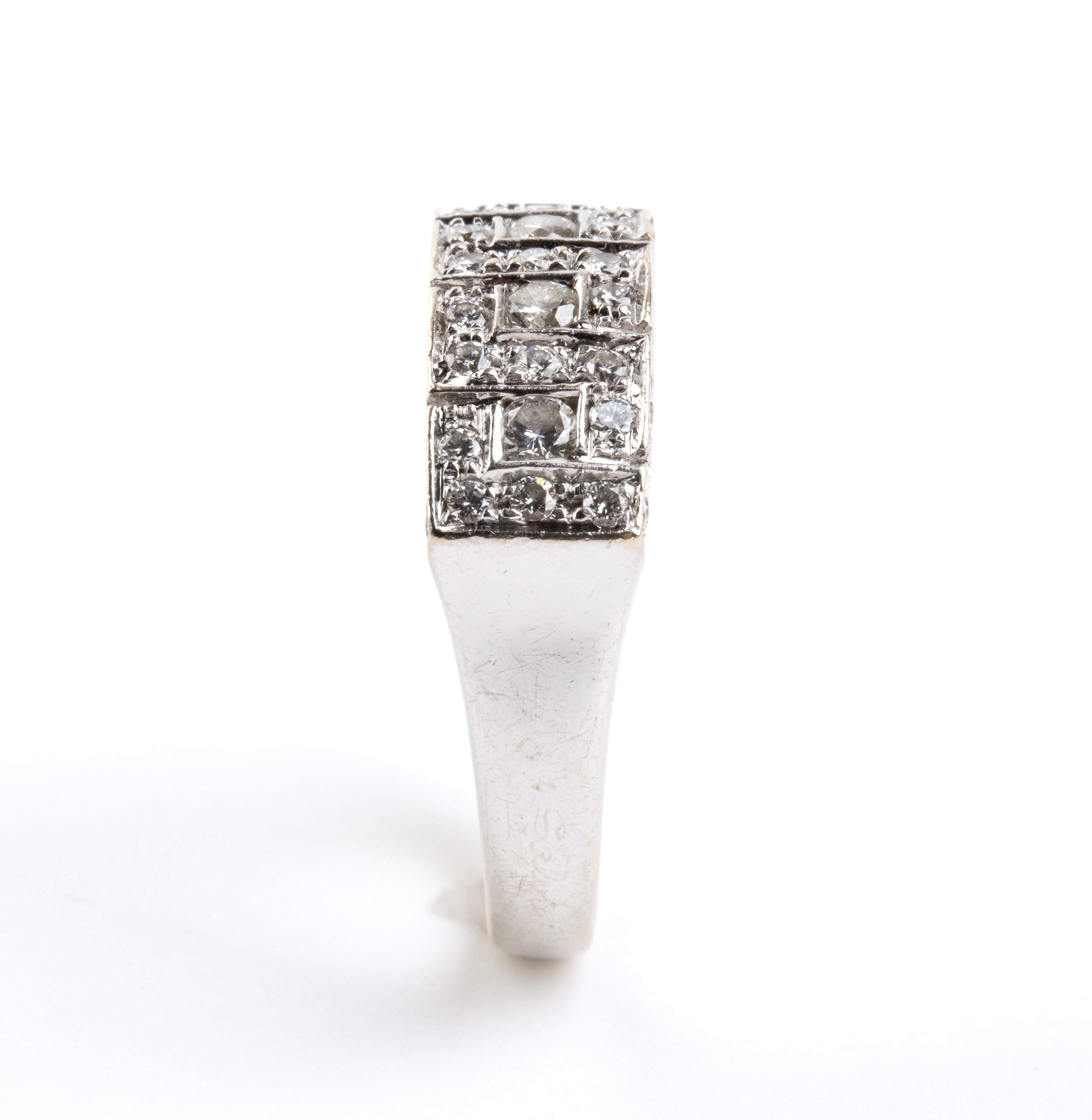Salvini - Anello in oro bianco 18k con pavé di diamanti