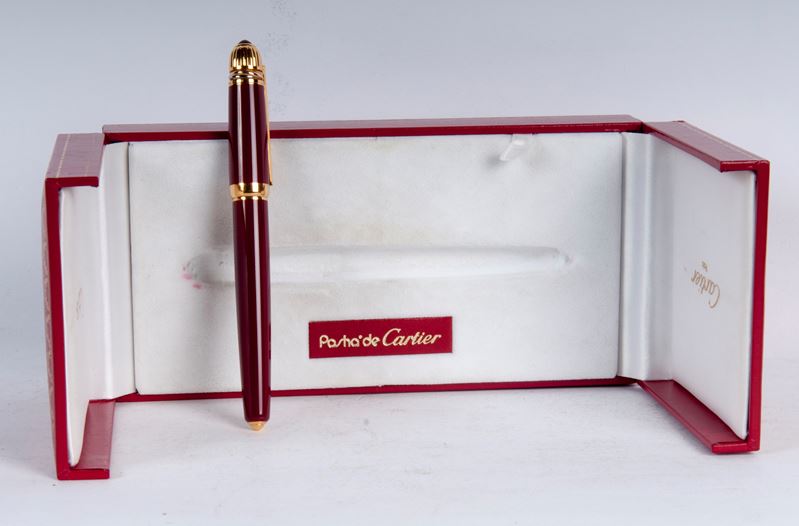 Cartier, Penna stilografica modello Pashà con pennino in oro 18 kt