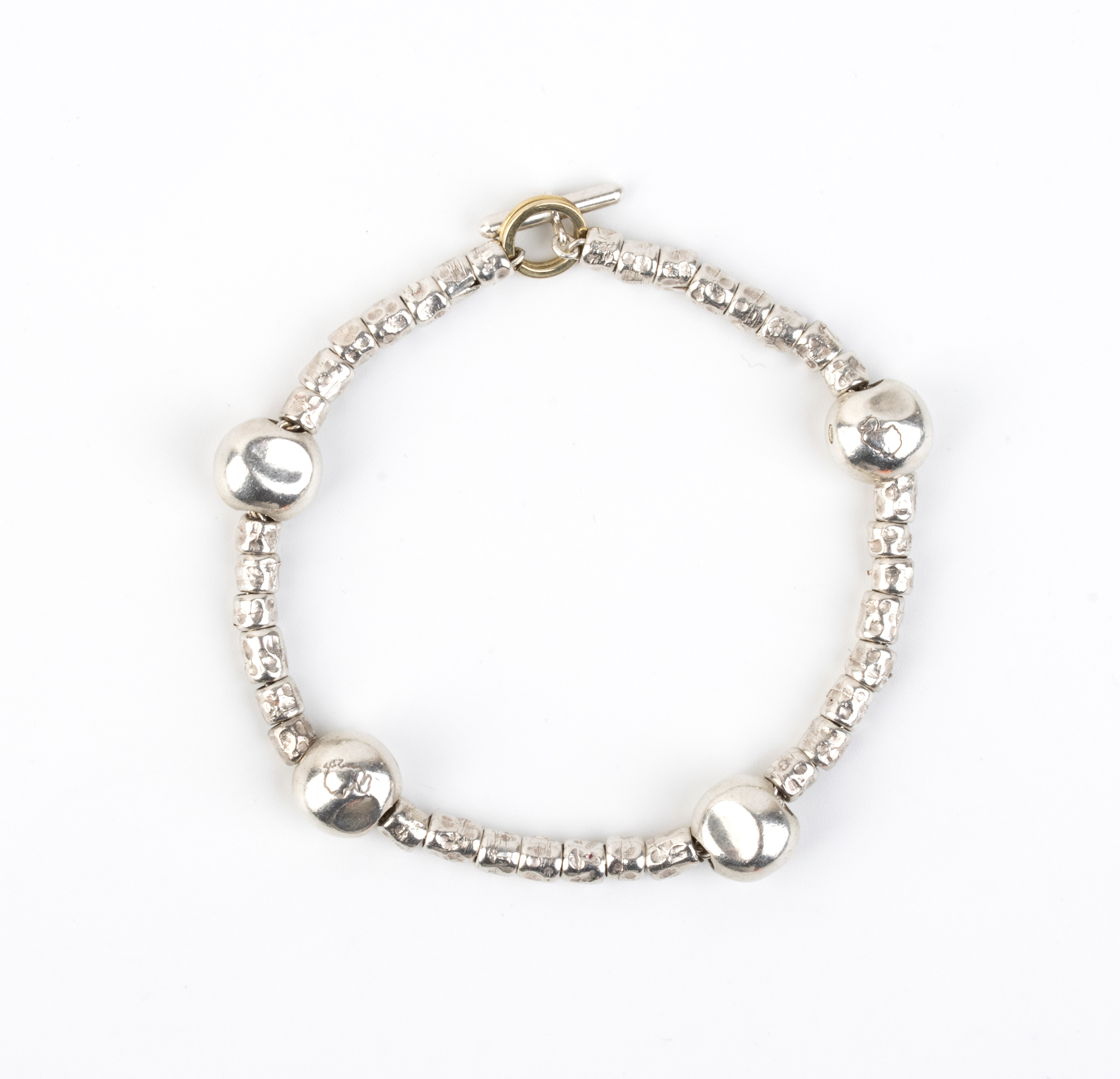 Pomellato - Collezione “Dodo”: bracciale in argento con chiusura ad anello in oro giallo