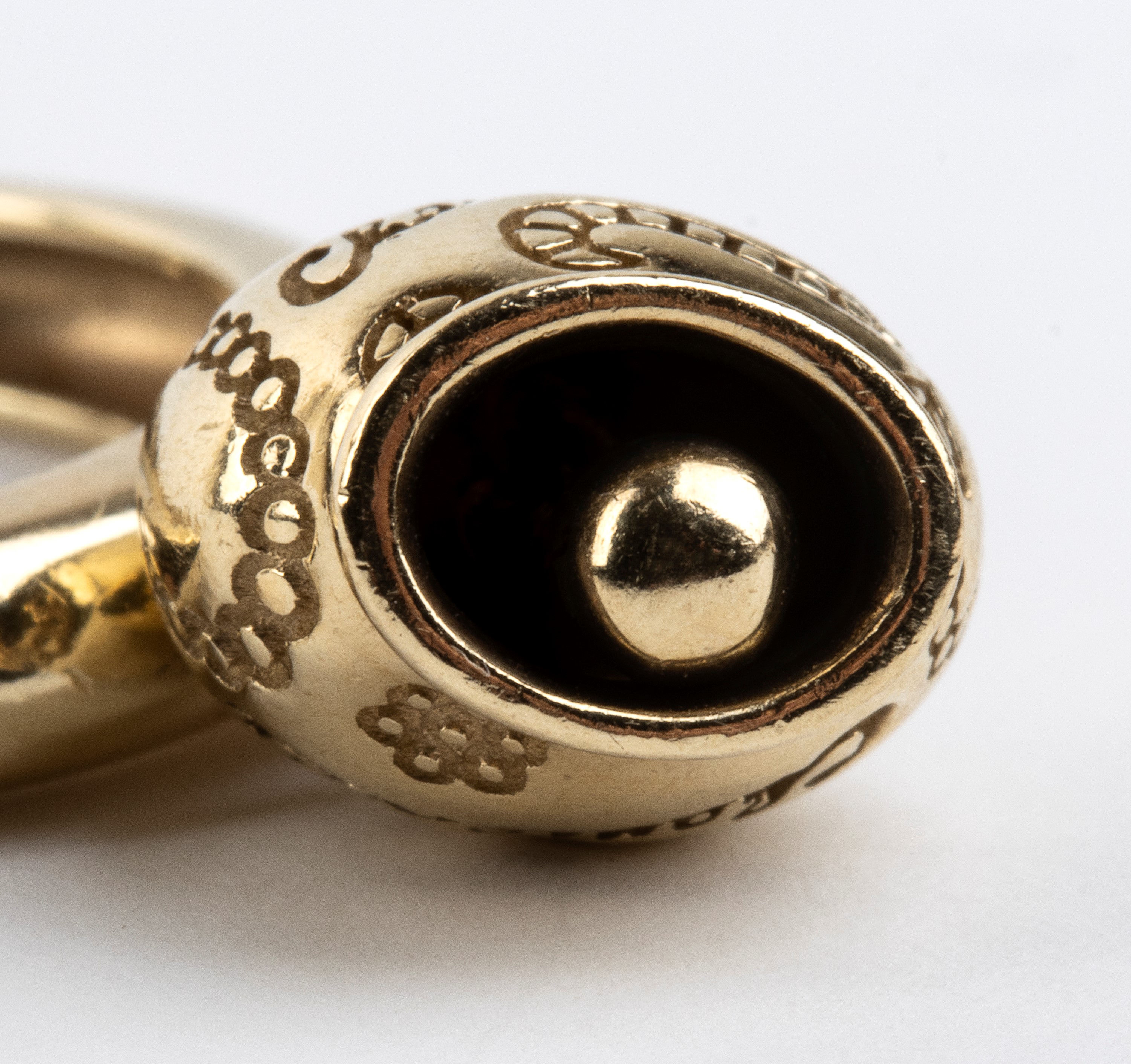Chantecler - Anello in oro giallo 14k con pendente a forma di campanella
